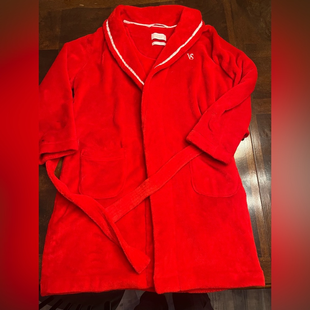 Victorias Secret Red Valentines Plush Fluffy Cozy Bath Robe Size Medium Y2K